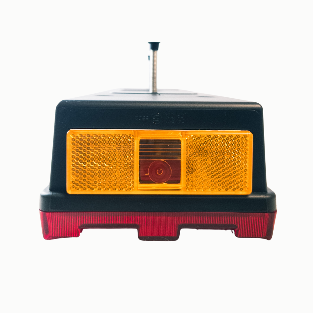 Rear Lamp for Mercedes Actros, 6-Chamber, Ribbed, SIM
